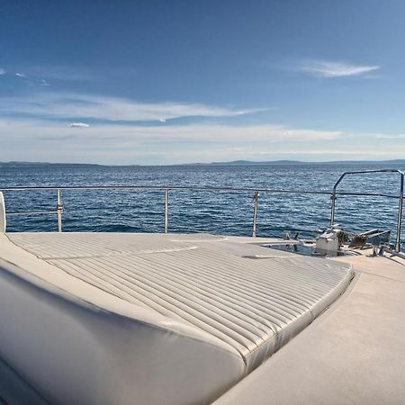 Luxury Yacht - Lex Of The Seas Hotel Split Luaran gambar